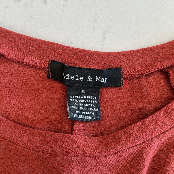 Adele and May Top - Picture 3 of 3